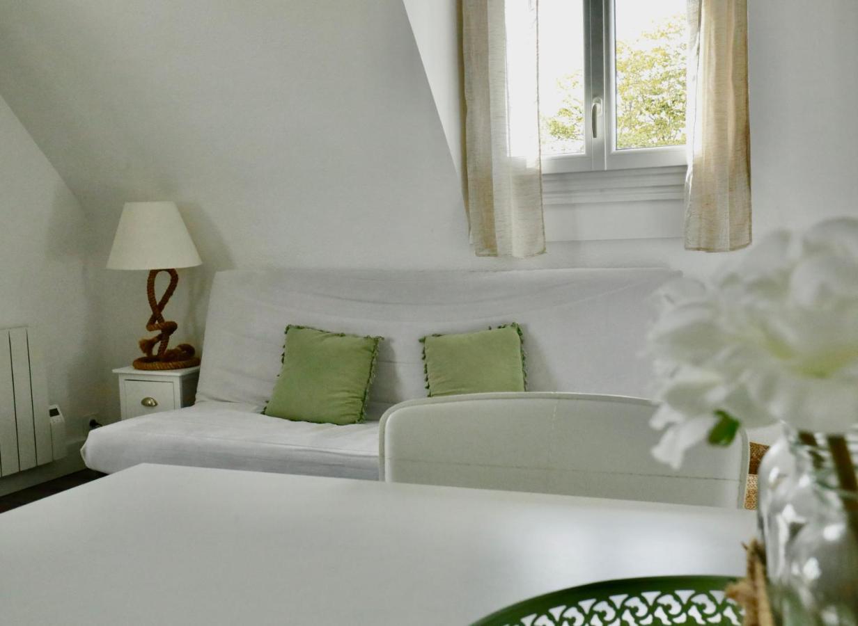 Appartement De L'Hippodrome Avec Deux Chambres 多维尔 外观 照片
